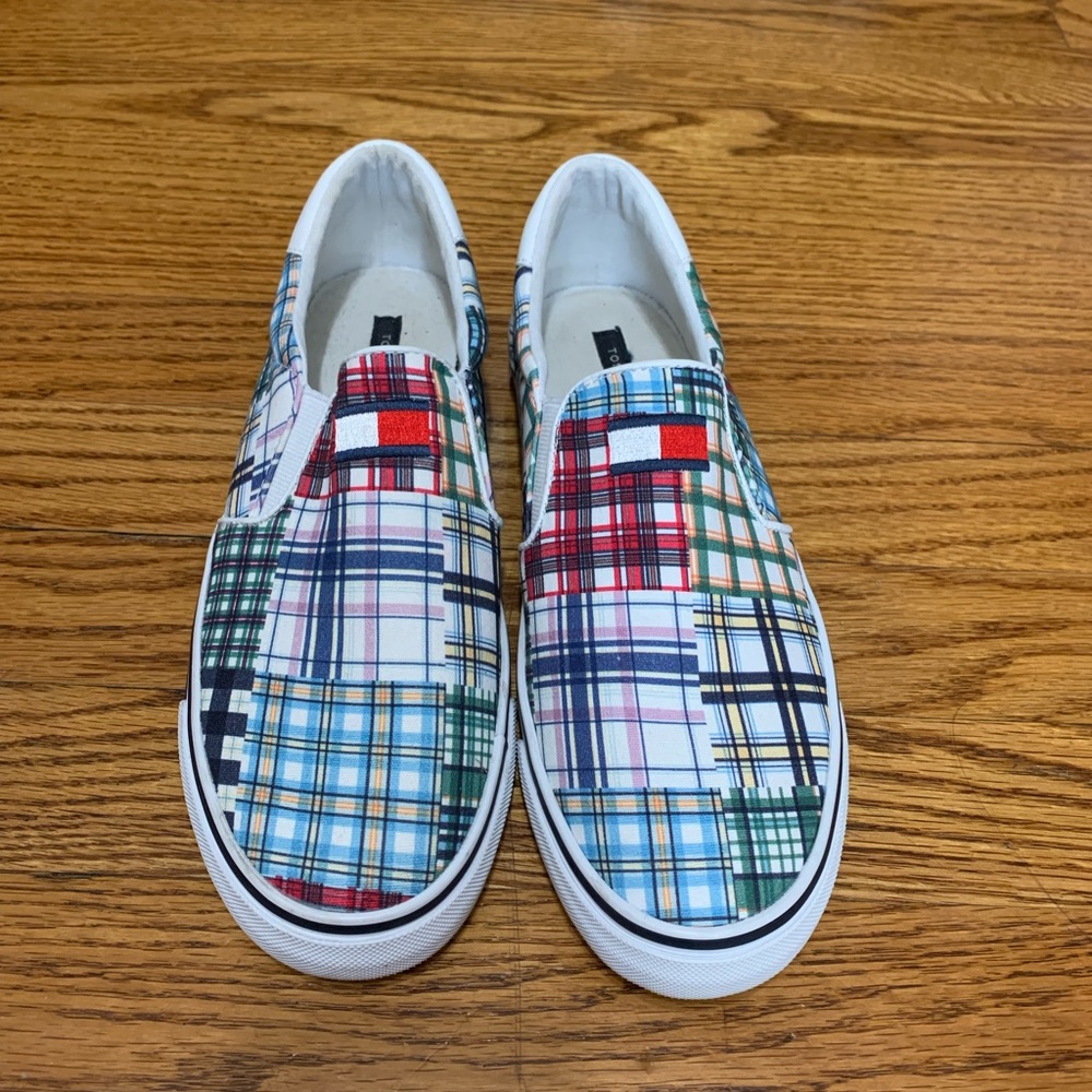 Tommy Hilfiger plaid sneakers